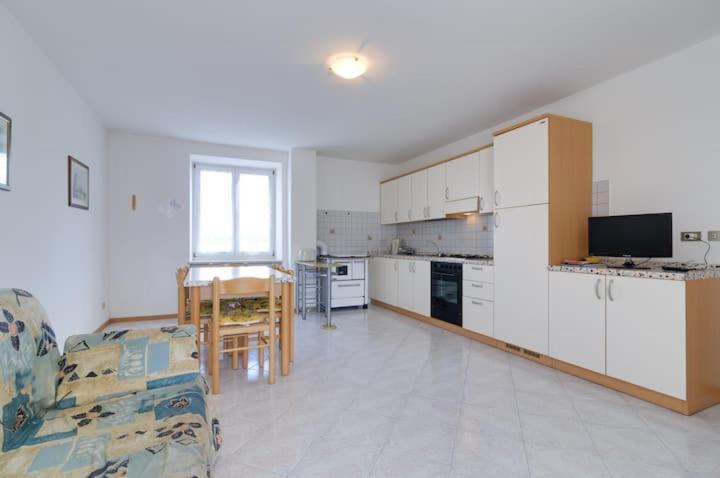 Casa Vacanze Rosa Brez Esterno foto